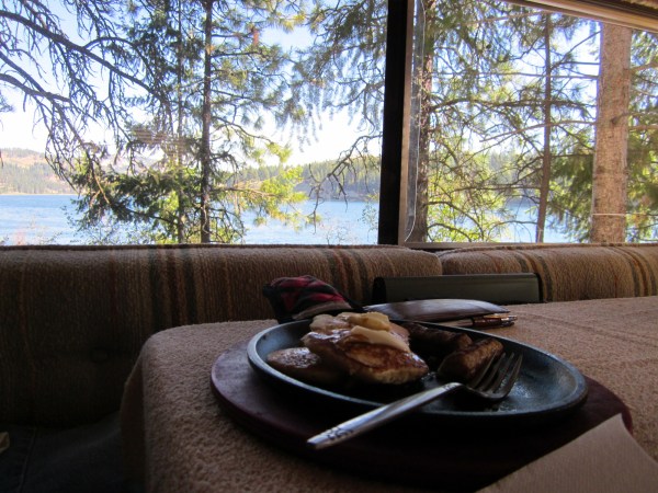 ... and it's time for a little breakfast ...