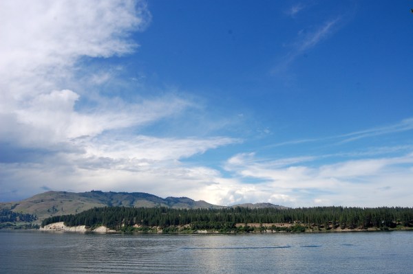 Looking northwest ...