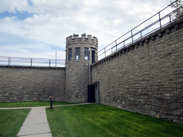 Beautiful stonework ... but I wouldn't want to live here.