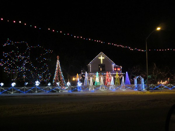 Let Earth receive her king!