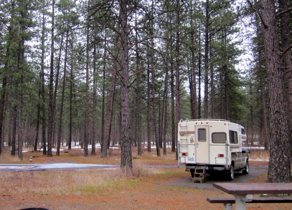 Seventy-six sites ... nobody here!